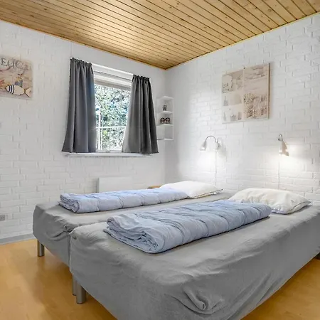 4 Bedroom Awesome In * Ebeltoft