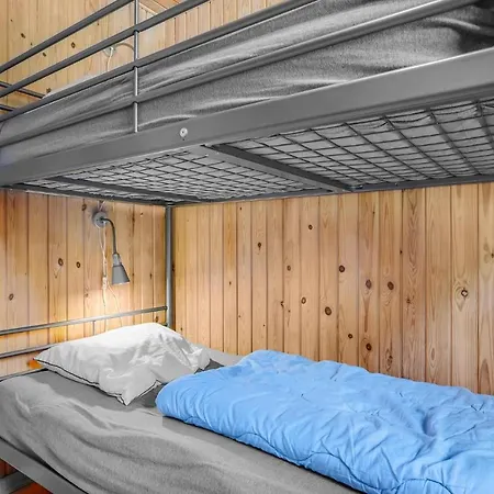 Tatil Evi 4 Bedroom Awesome In Ebeltoft