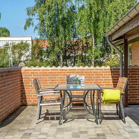 4 Bedroom Awesome In * Ebeltoft